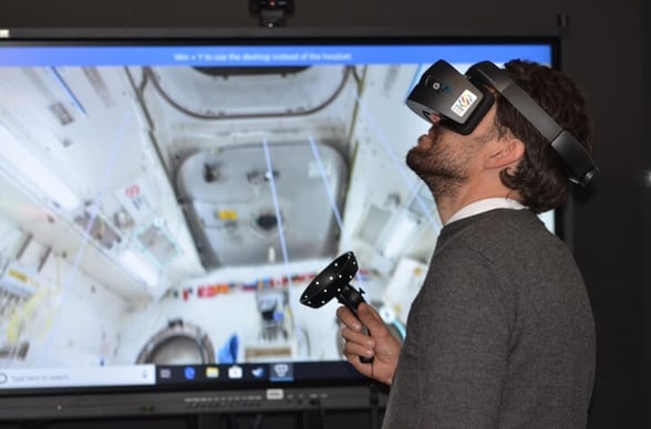 visori realtà virtuale con headapp